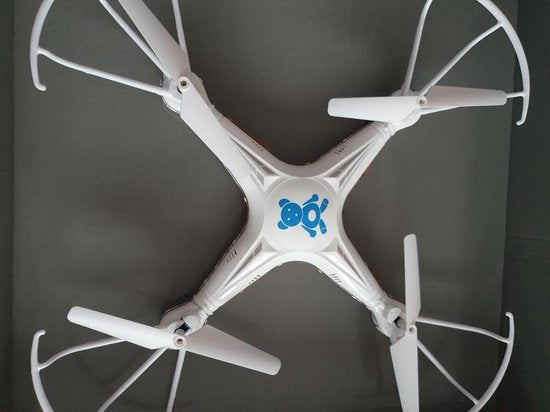 Dron D13 - Zabava za svako dete